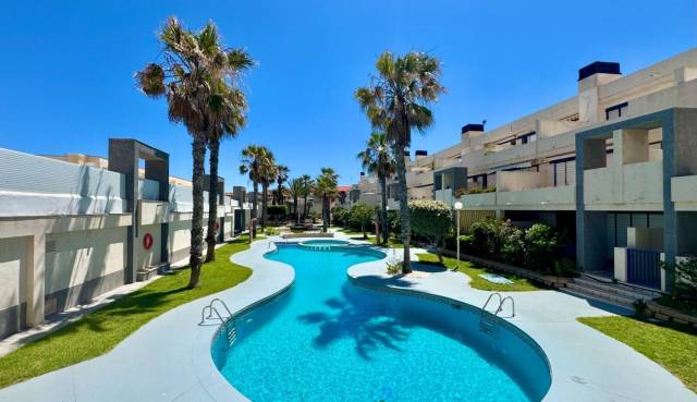 Apartament - Odsprzedaż - Torrevieja - CBW-13881
