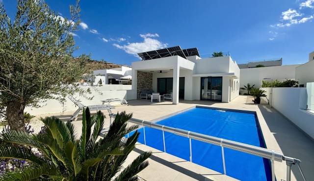 Chalet - Nueva construcción  - Benijofar - NBH-56770