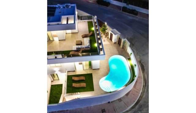 Chalet - Nueva construcción  - Ciudad Quesada - NBH-57951