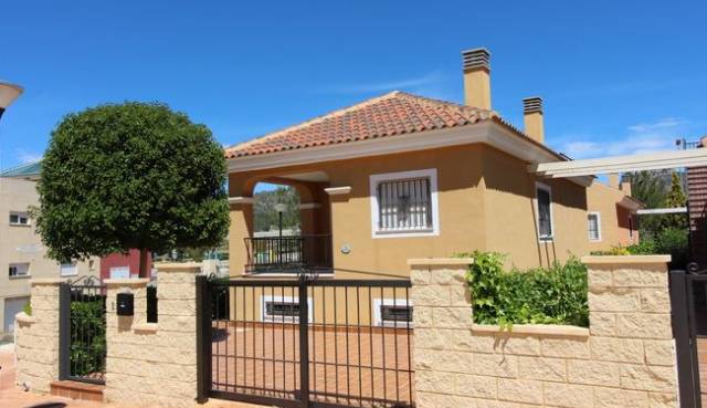 Chalet - Nueva construcción  - La Romana - La Romana