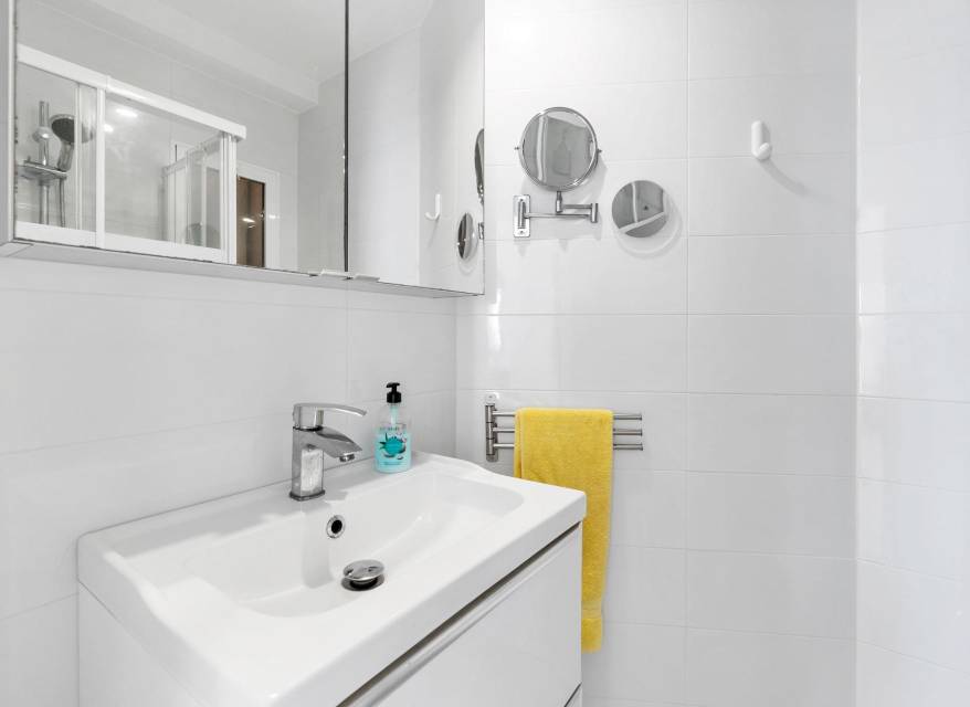 Herverkoop - Appartement - Orihuela Costa - Agua Marina