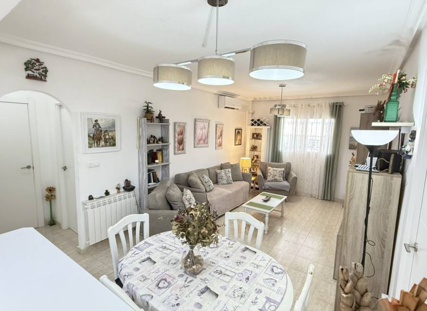 Herverkoop - Appartement - Orihuela Costa - La Zenia