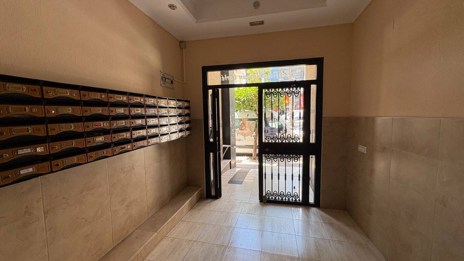 Herverkoop - Appartement - Torrevieja - Centro