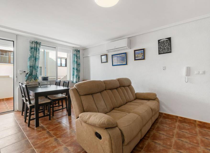 Herverkoop - Appartement - Torrevieja - La Mata