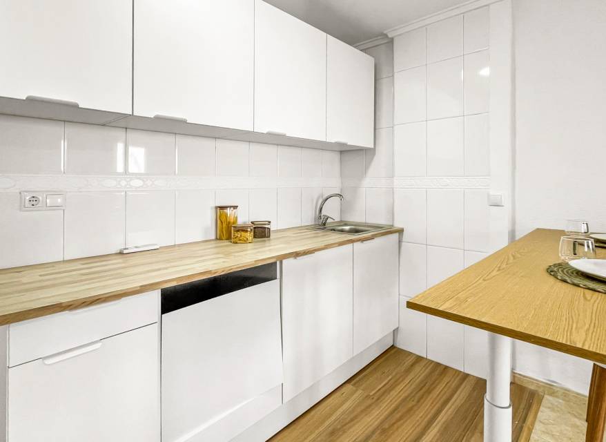 Herverkoop - Appartement - Torrevieja - Playa de los Locos