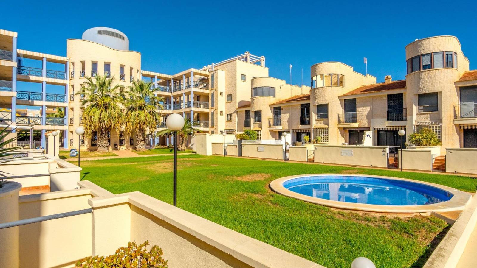 Herverkoop - Terraced house - Orihuela Costa - Cabo Roig