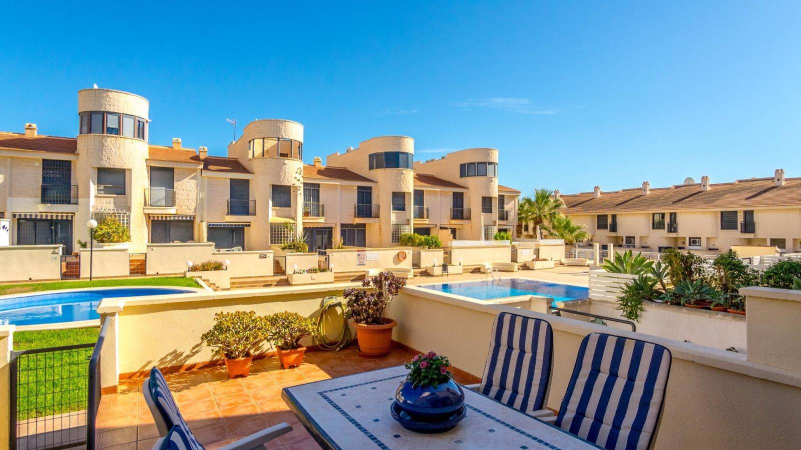 Herverkoop - Terraced house - Orihuela Costa - Cabo Roig