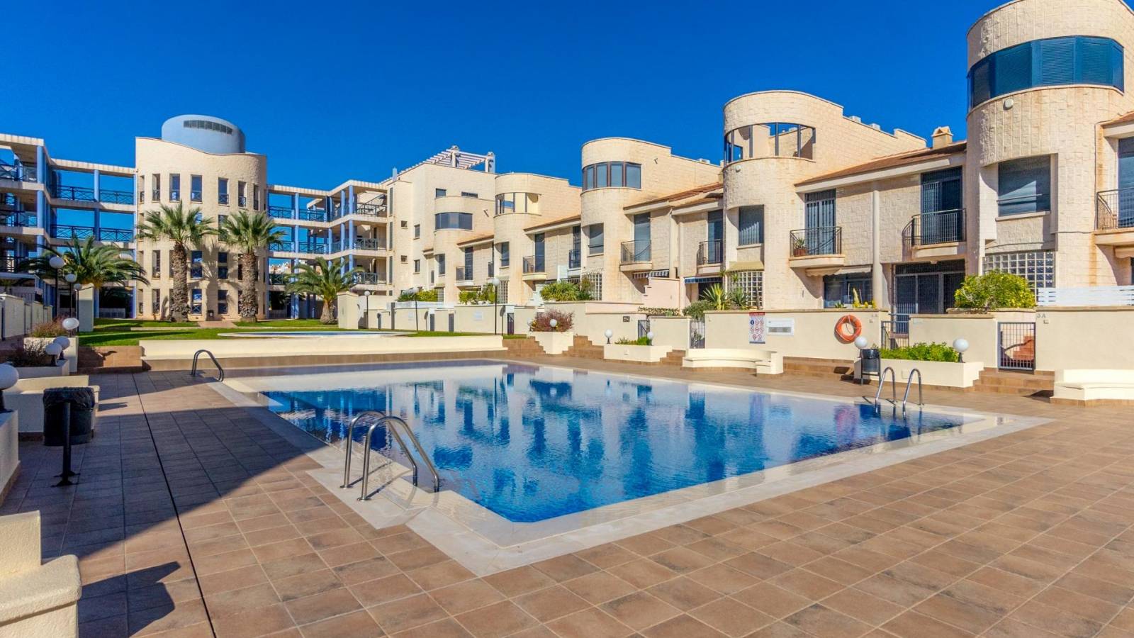 Herverkoop - Terraced house - Orihuela Costa - Campoamor