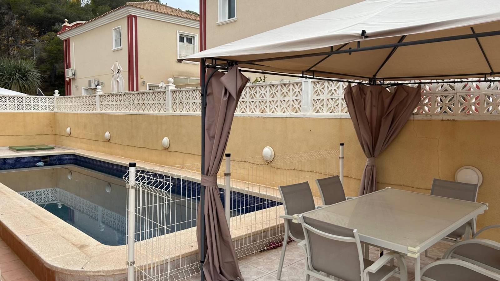 Herverkoop - Terraced house - Orihuela Costa - Campoamor