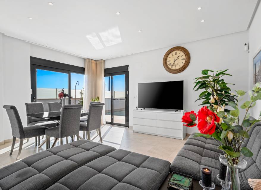 Herverkoop - Villa - Los Alcazares - Euro Roda