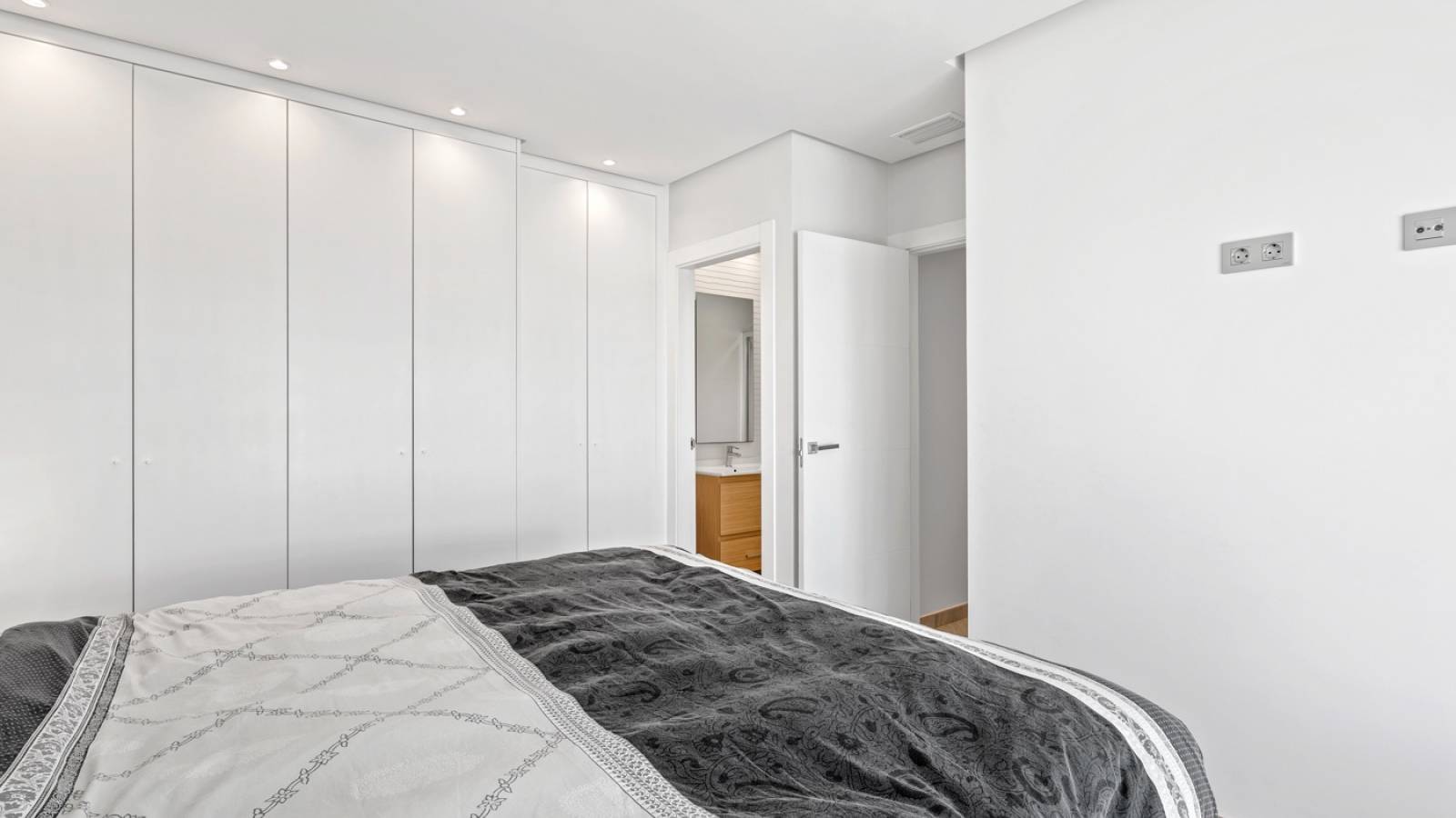 Herverkoop - Villa - Los Alcazares - Euro Roda