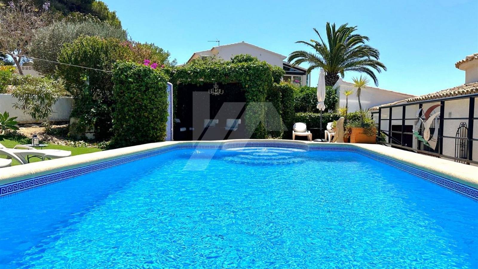 Herverkoop - Villa - Moraira - Benimeit