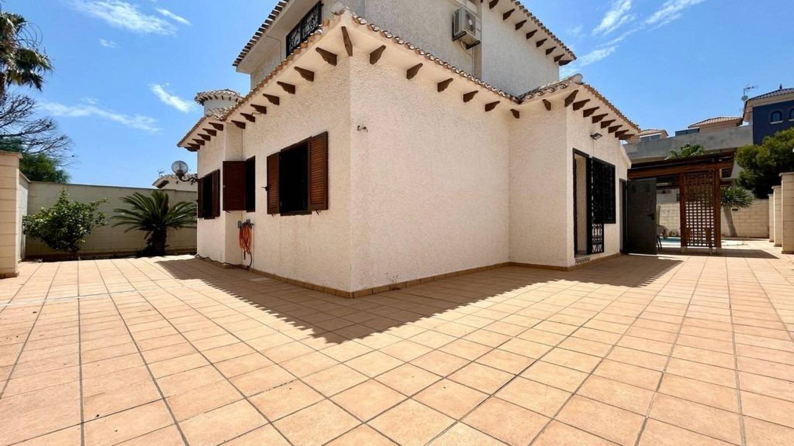 Herverkoop - Villa - Orihuela Costa - La Zenia