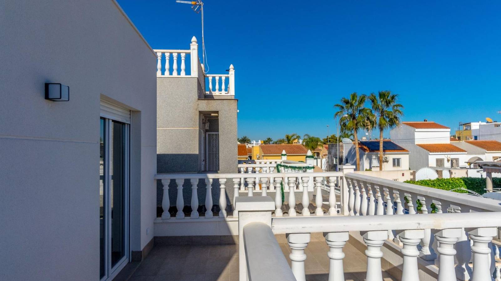 Herverkoop - Villa - Torrevieja - El Chaparral