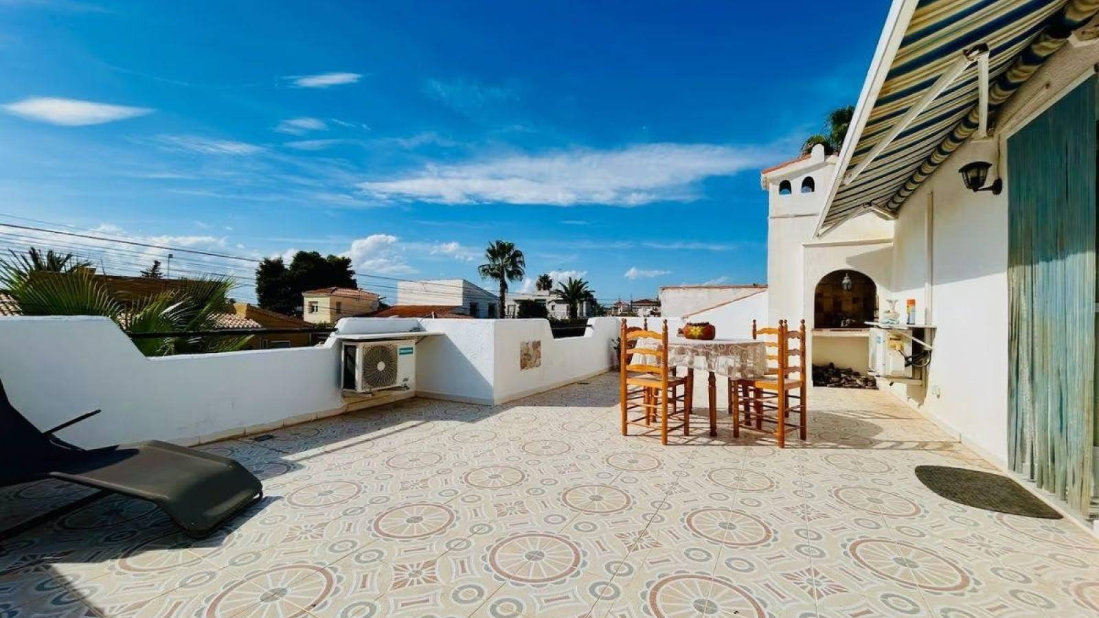 Herverkoop - Villa - Torrevieja