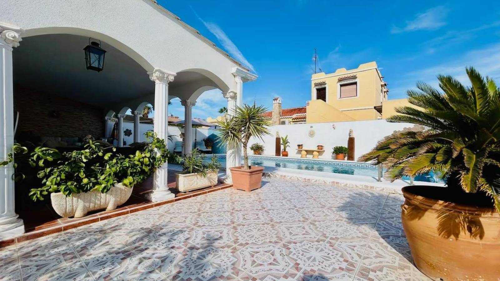 Herverkoop - Villa - Torrevieja