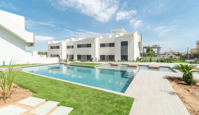 high-bungalow - Nueva construcción  - Torrevieja - NBH-65184