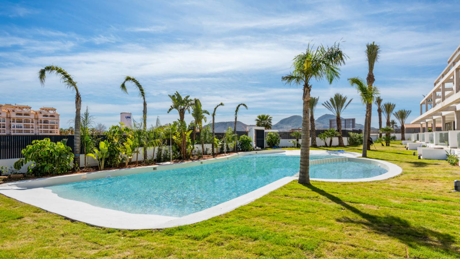 Neue immoblilien - Penthouse - Islas Menores