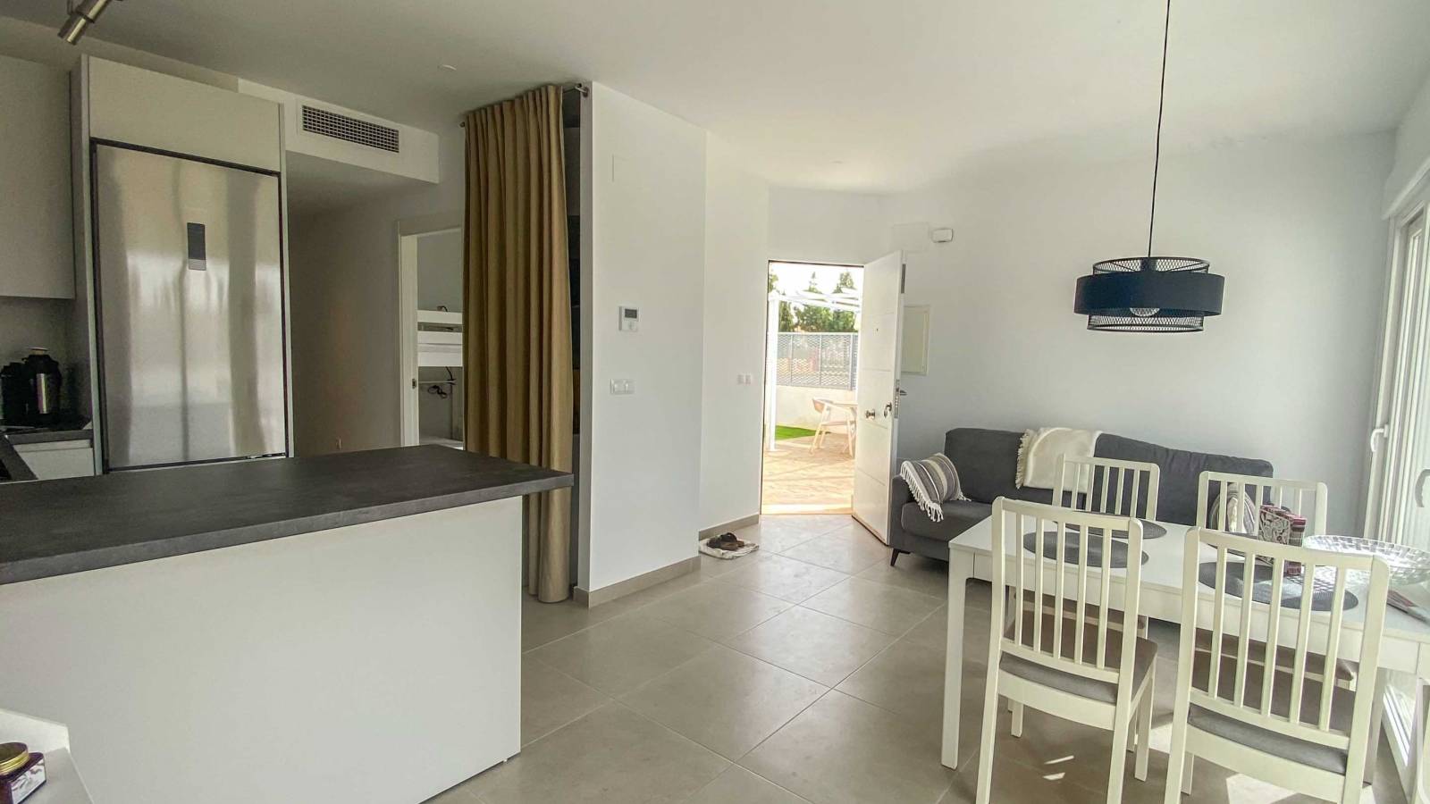 Neue immoblilien - semi-detached - Los Alcazares
