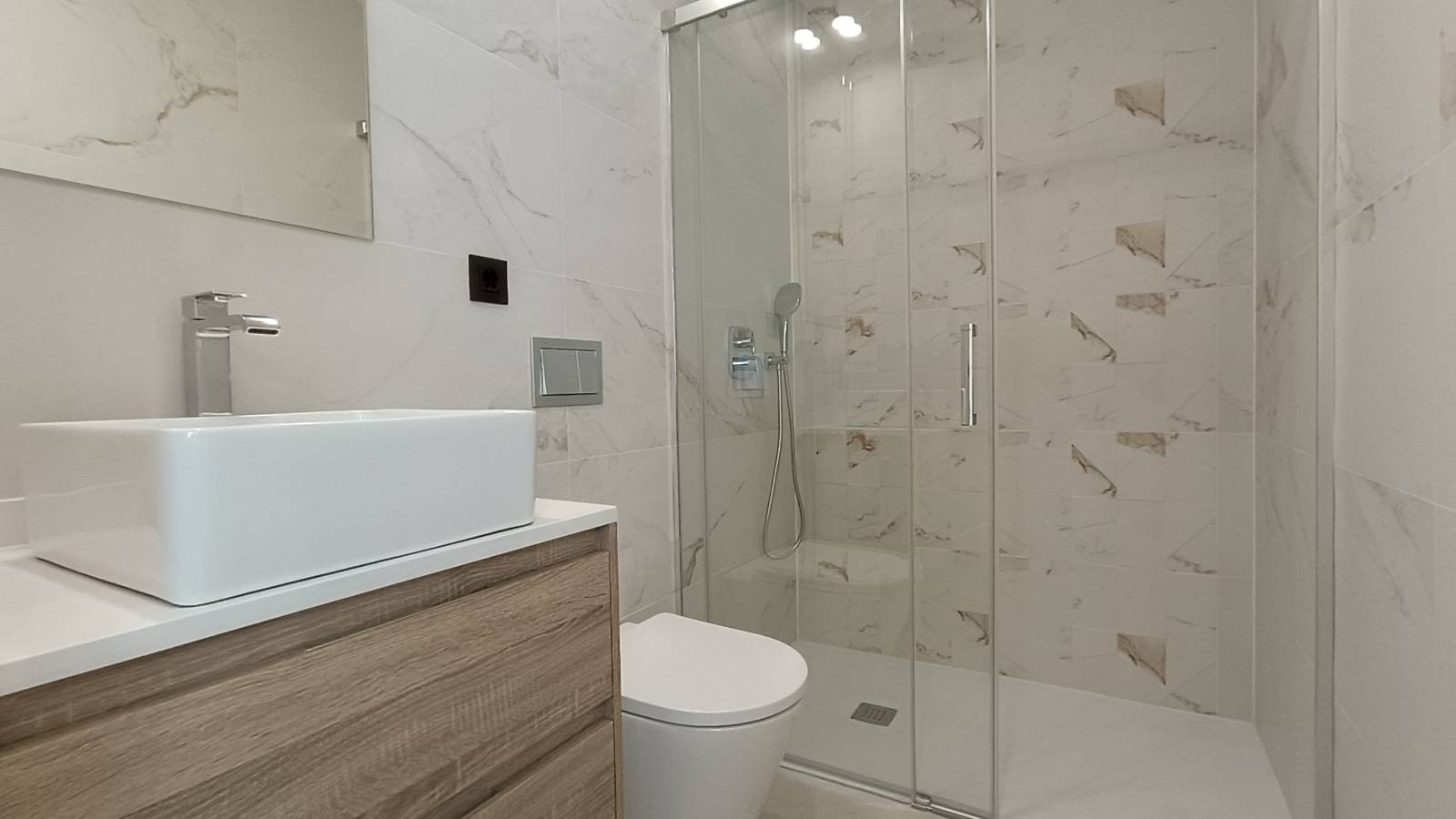 Neue immoblilien - Stadthaus - Benijofar