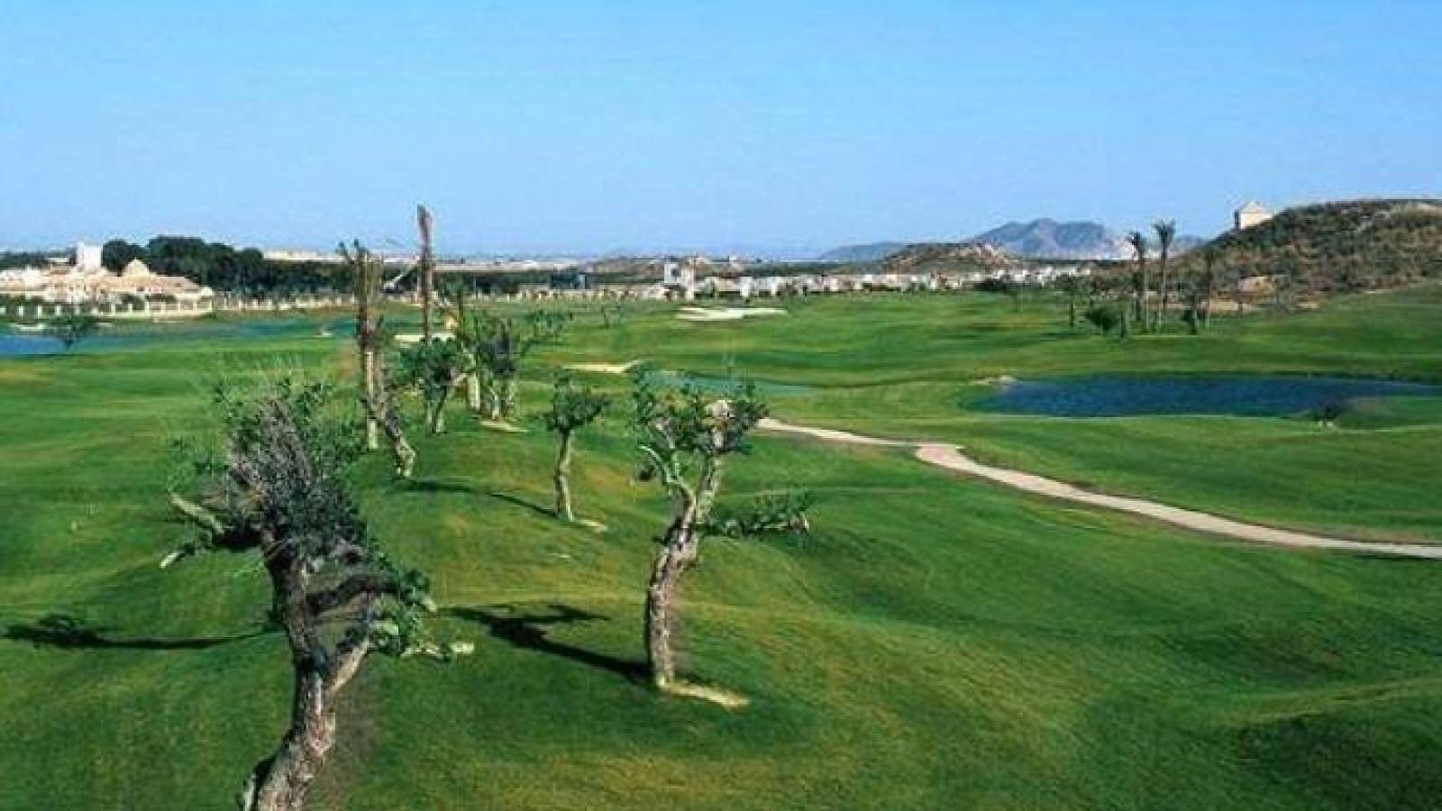 Neue immoblilien - Stadthaus - Peraleja Golf