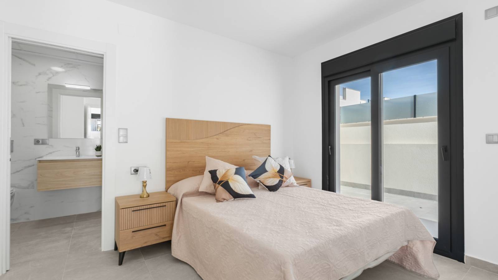 Neue immoblilien - Villa - Daya Nueva