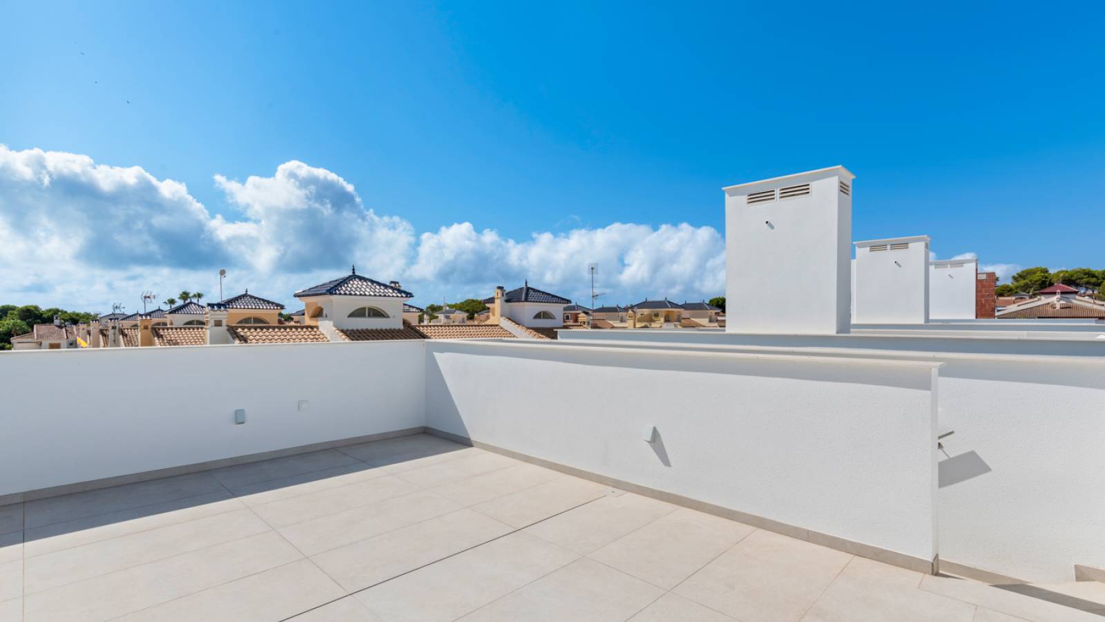Neue immoblilien - Villa - Mil Palmeras