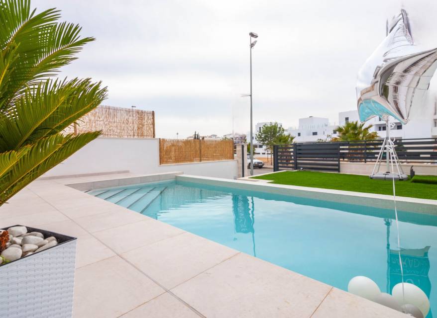 Neue immoblilien - Villa - Villamartín