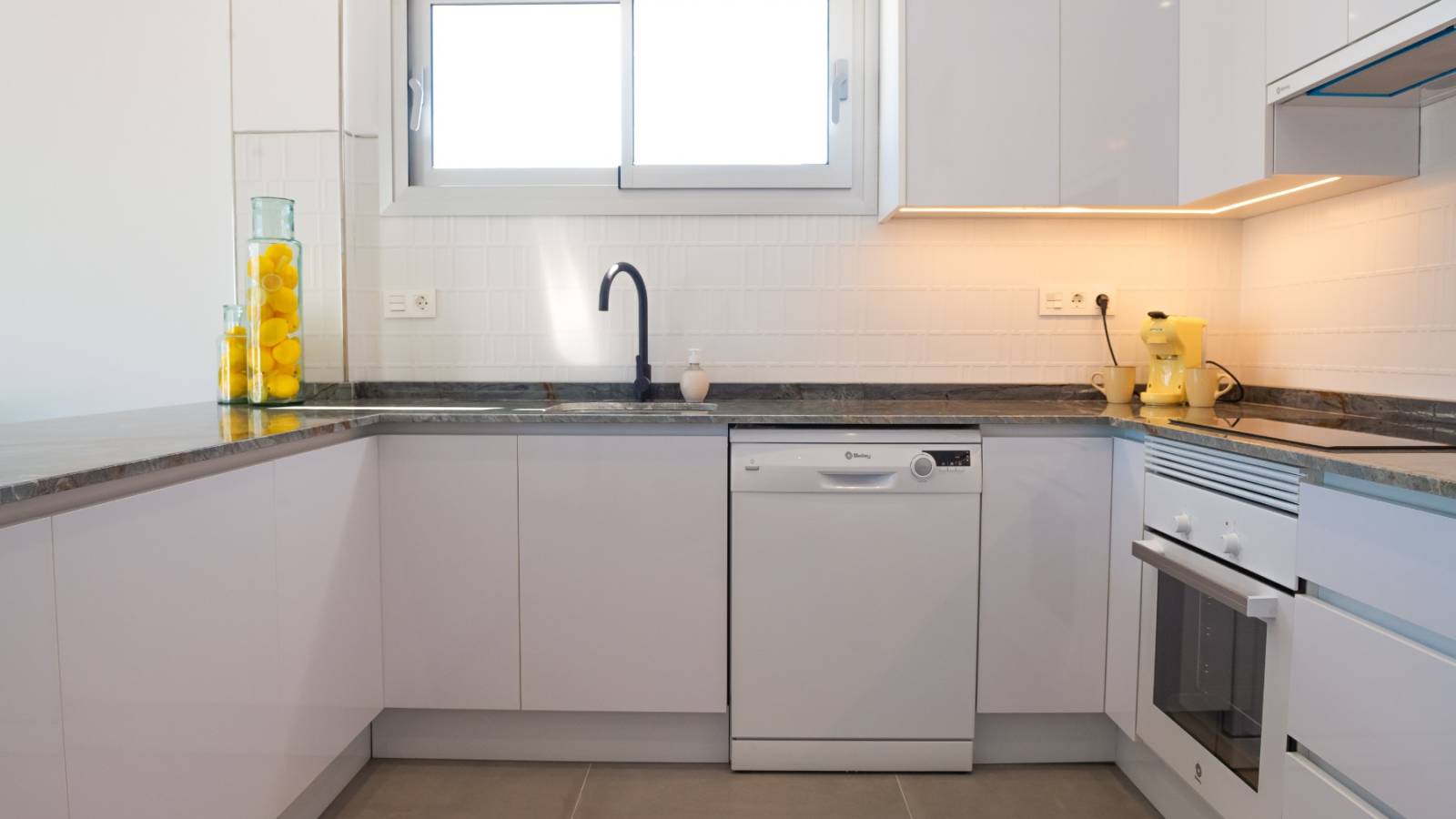 Neue immoblilien - Villa - 