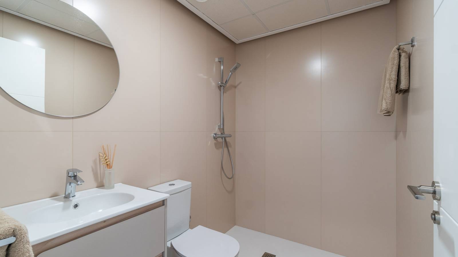 Neue immoblilien - Wohnung - Playa Flamenca