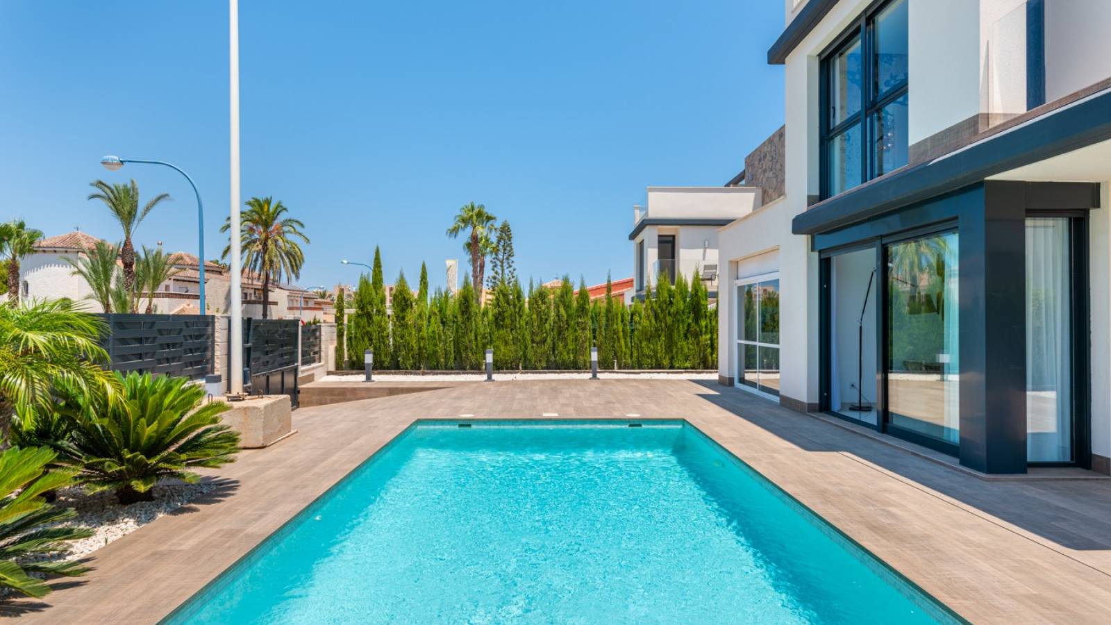 Nieuwbouw - Villa - La Manga del Mar Menor - Playa Honda