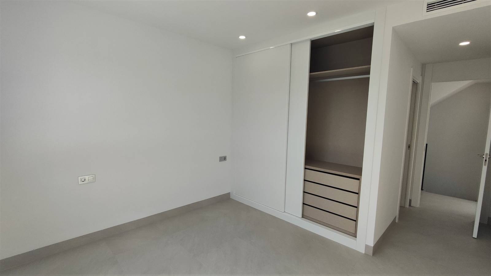 Nouvelle construction - Villa - Benijofar