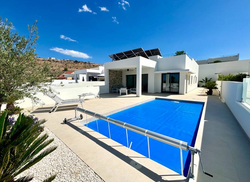 Nouvelle construction - Villa - Benijofar