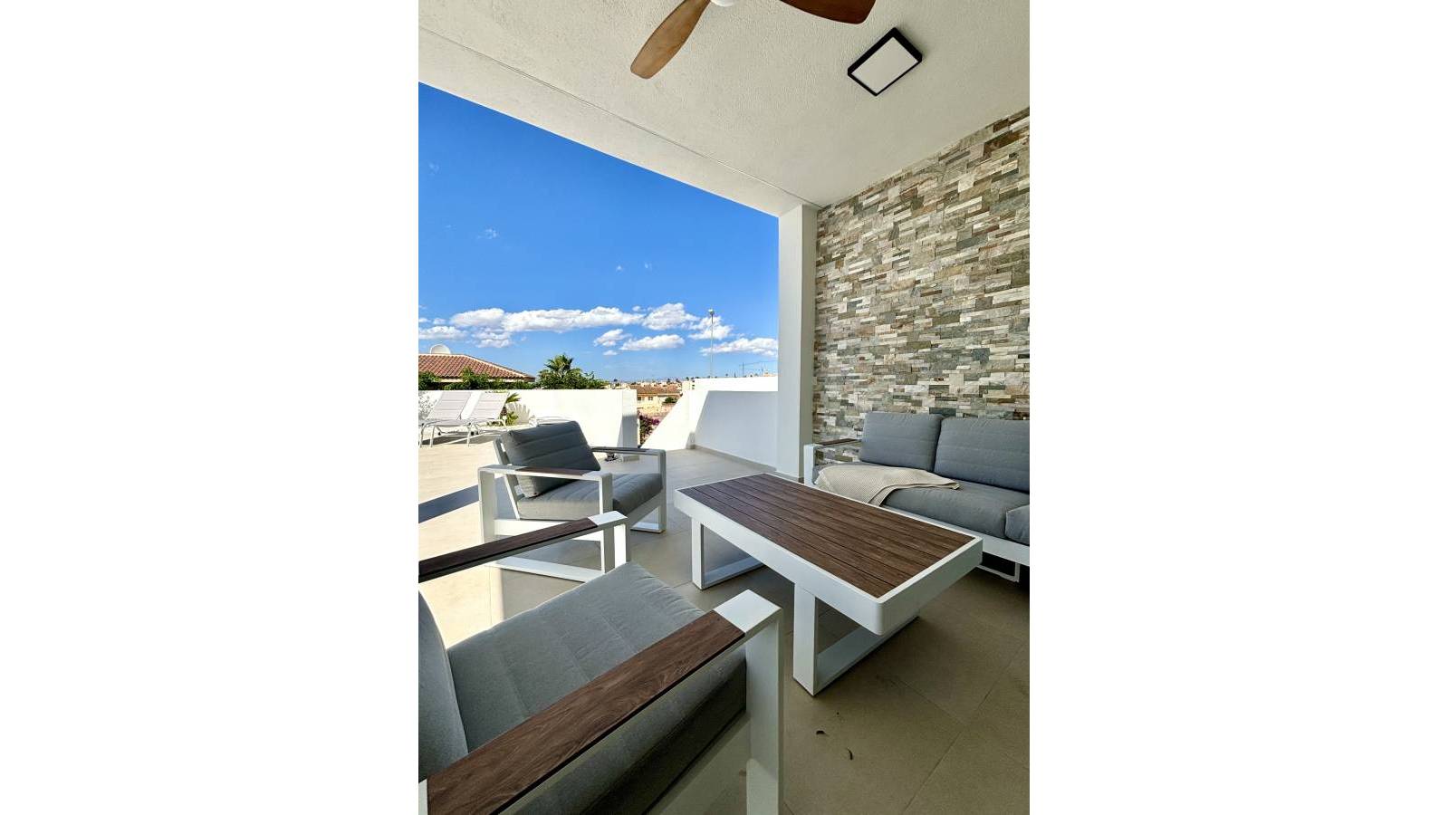 Nouvelle construction - Villa - Benijofar