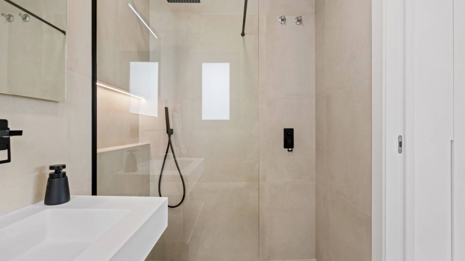 Nouvelle construction - Villa - Los Alcazares