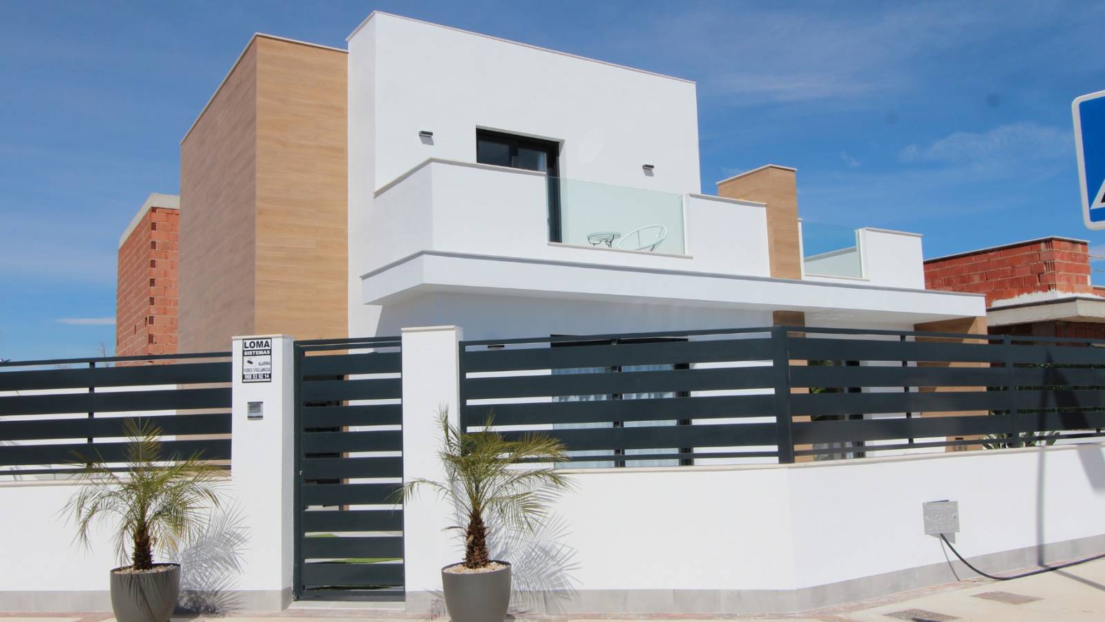 Nouvelle construction - Villa - Roldan