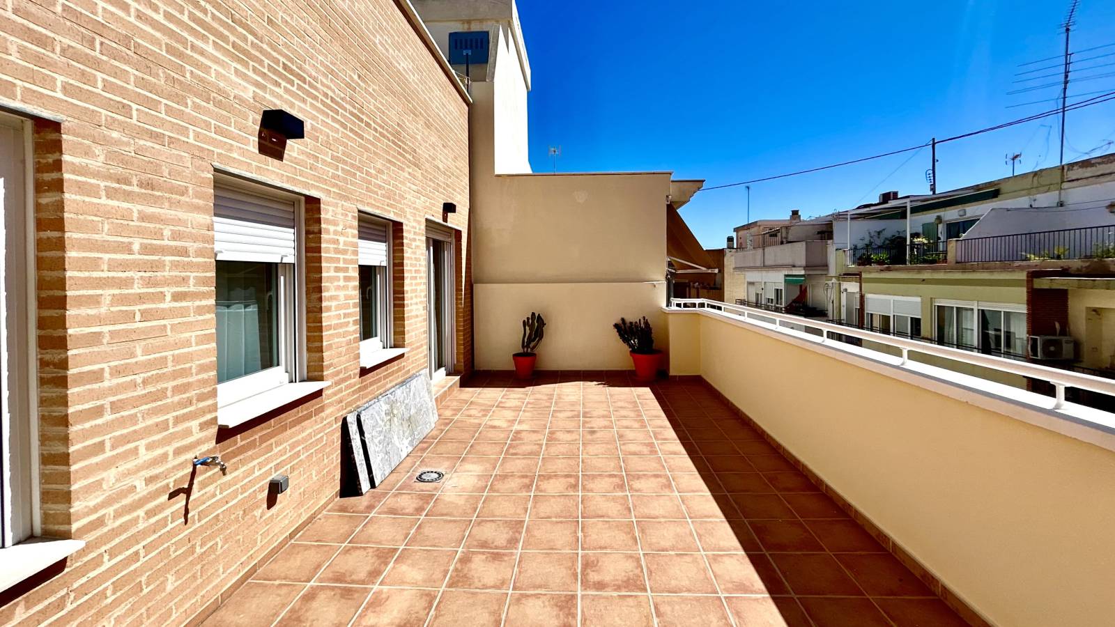 Nowy budynek - Ground floor - Alicante - 