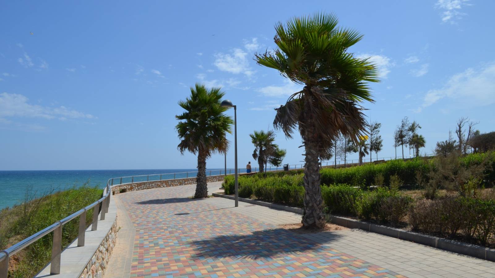 Nowy budynek - Ground floor -  - Mil Palmeras