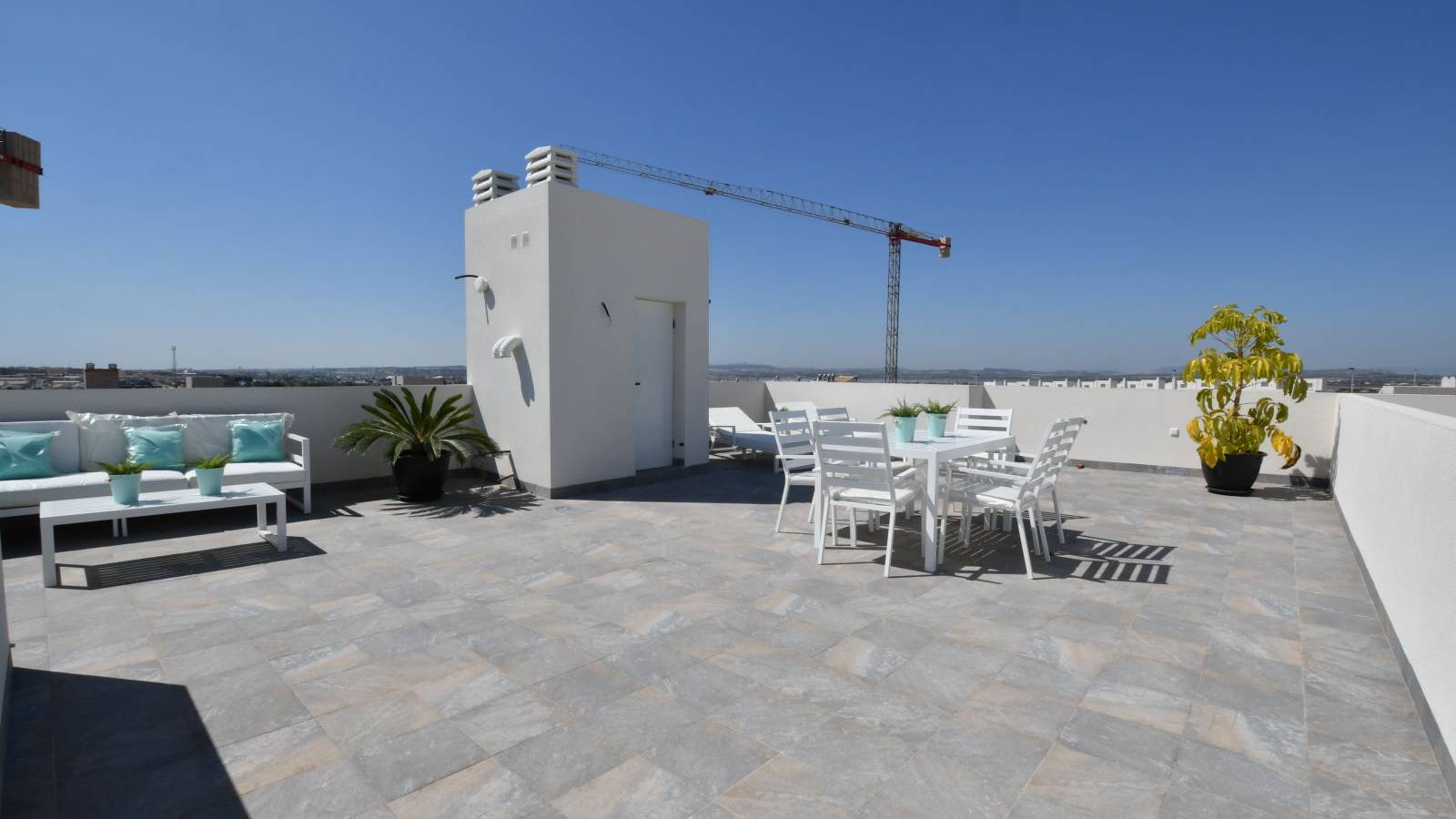 Nowy budynek - Ground floor - San Miguel de Salinas