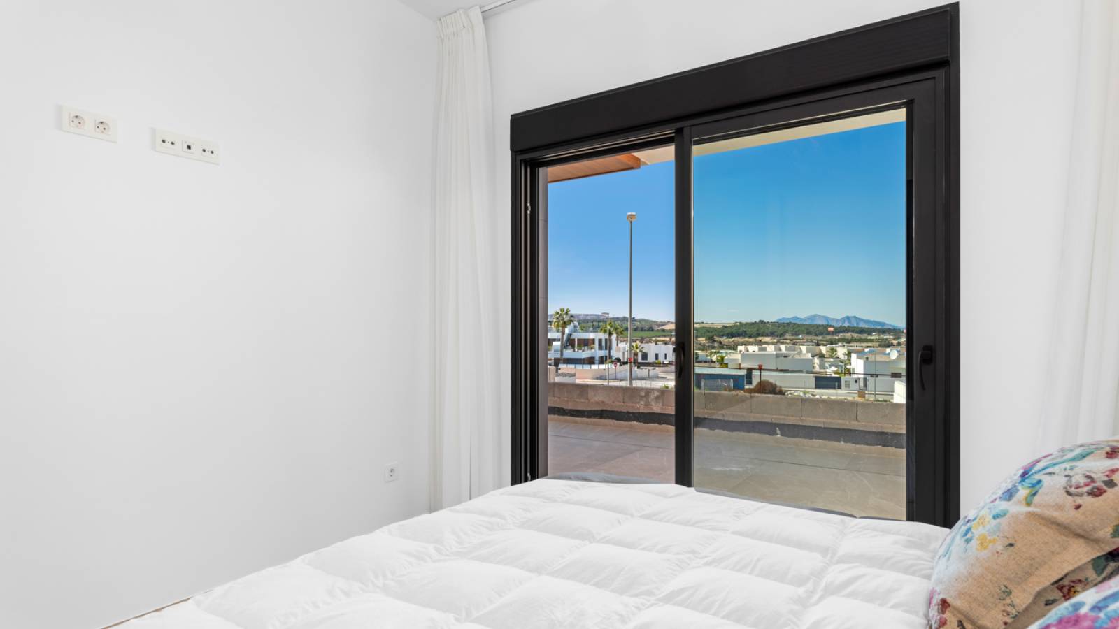 Nowy budynek - Kamienica - Benijofar