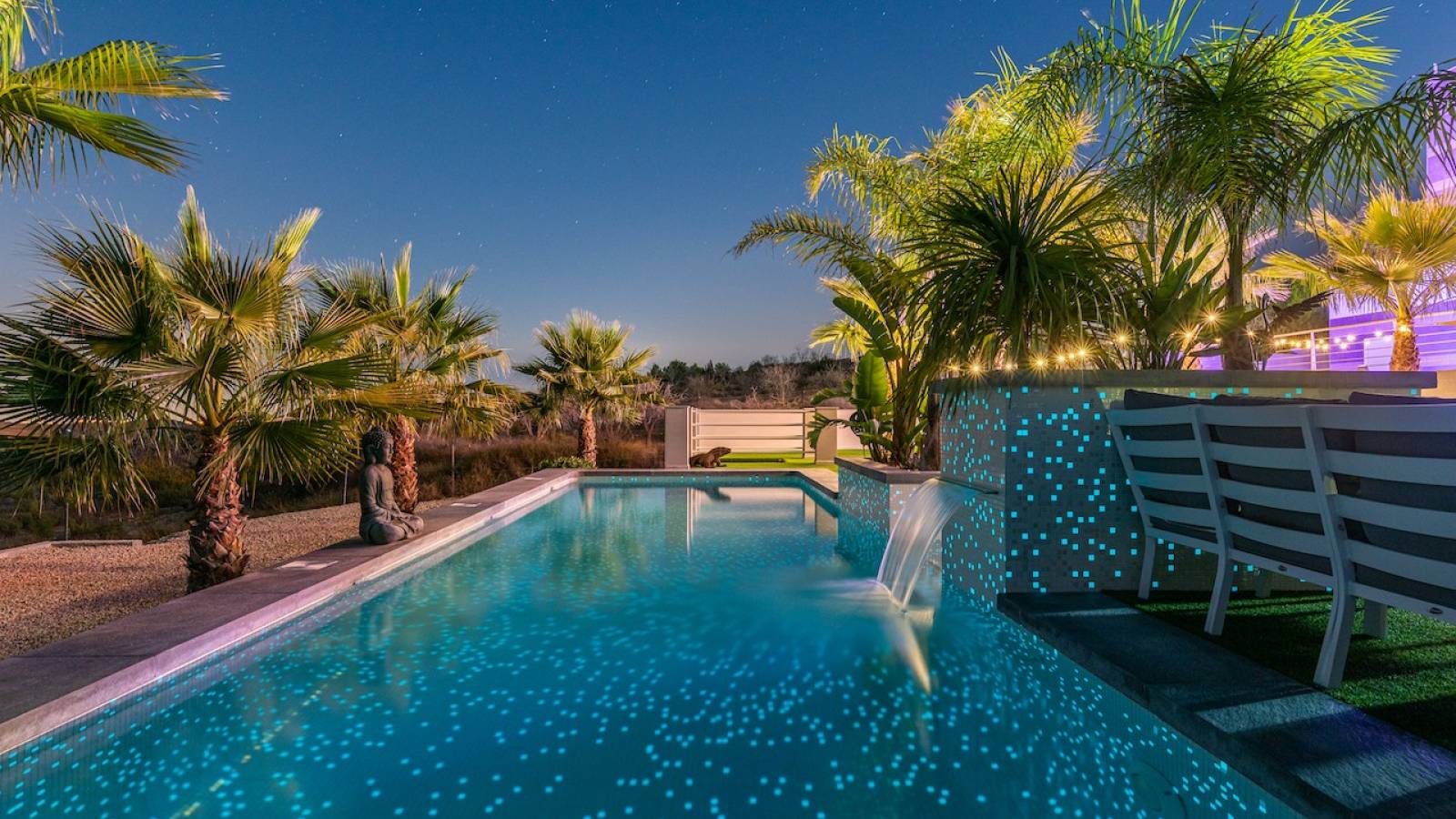 Nowy budynek -  - Orihuela