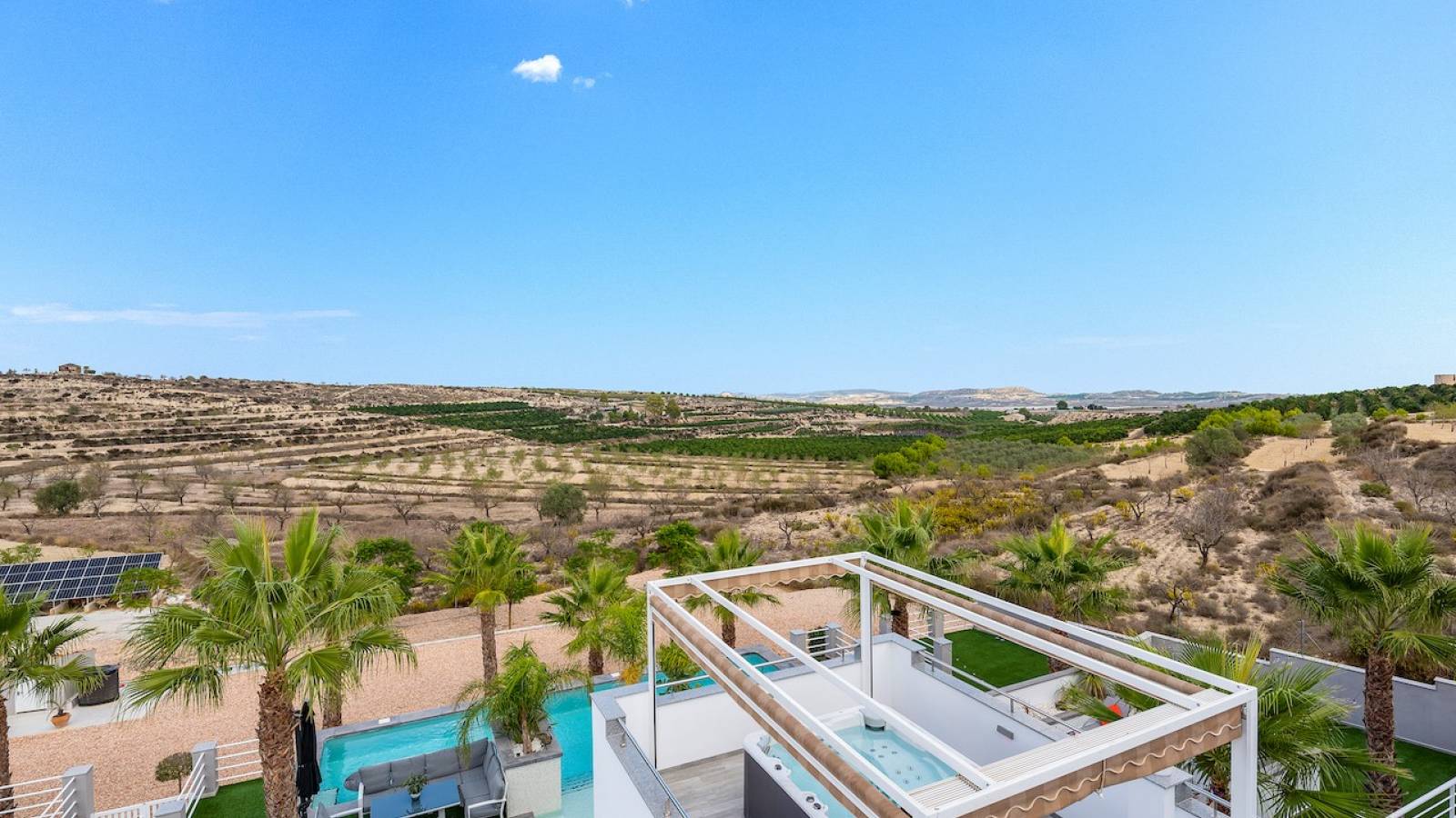 Nowy budynek -  - Orihuela