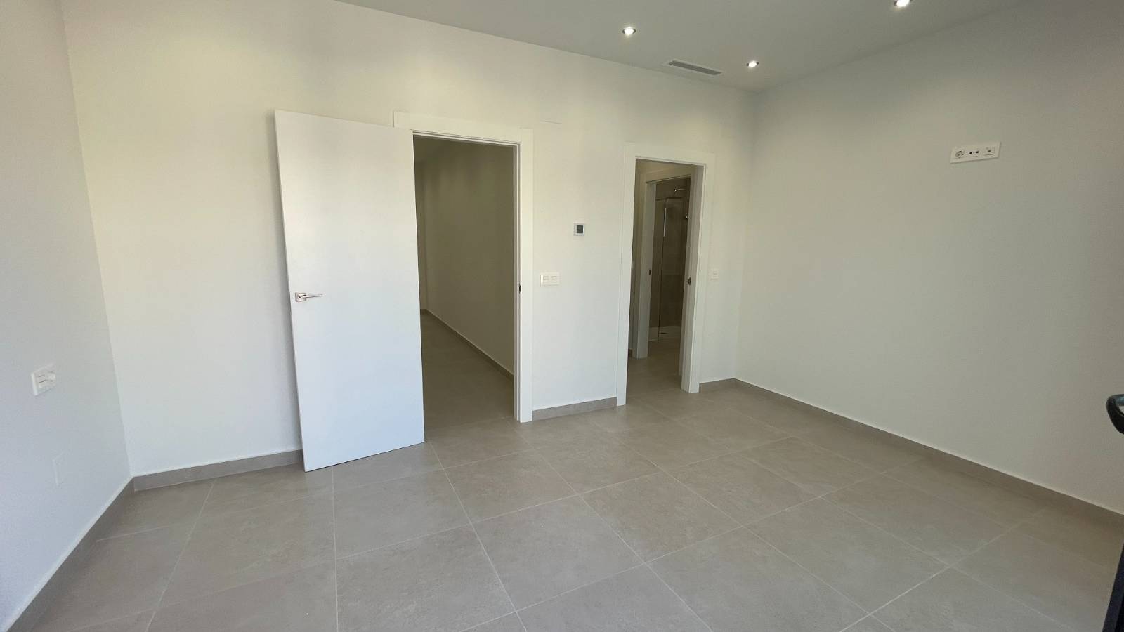 Nowy budynek - Villa - Almoradí