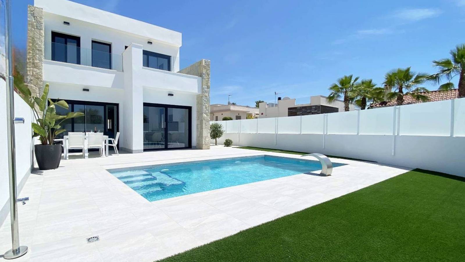 Nowy budynek - Villa - Dolores