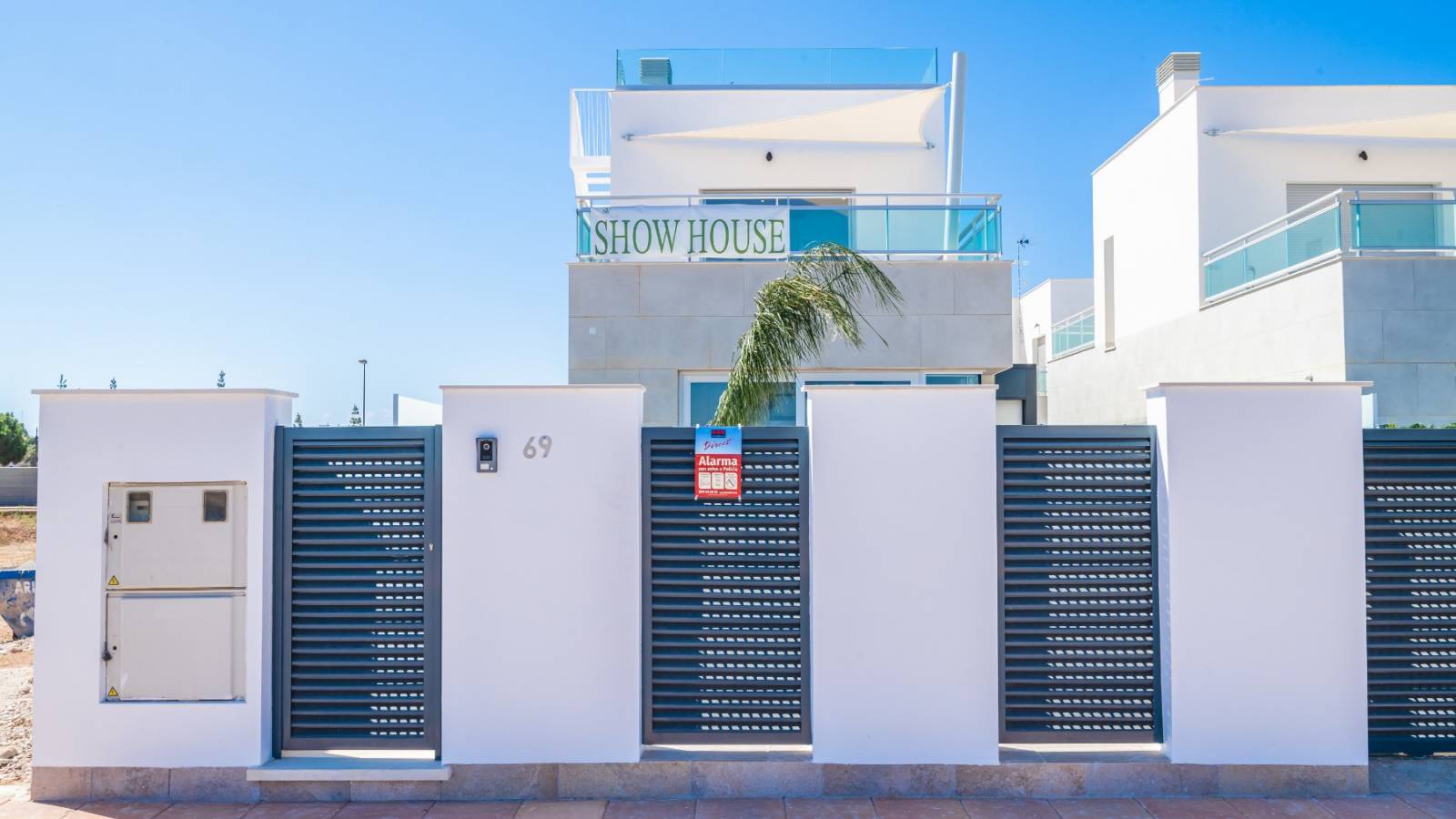 Nowy budynek - Villa - Los Alcazares