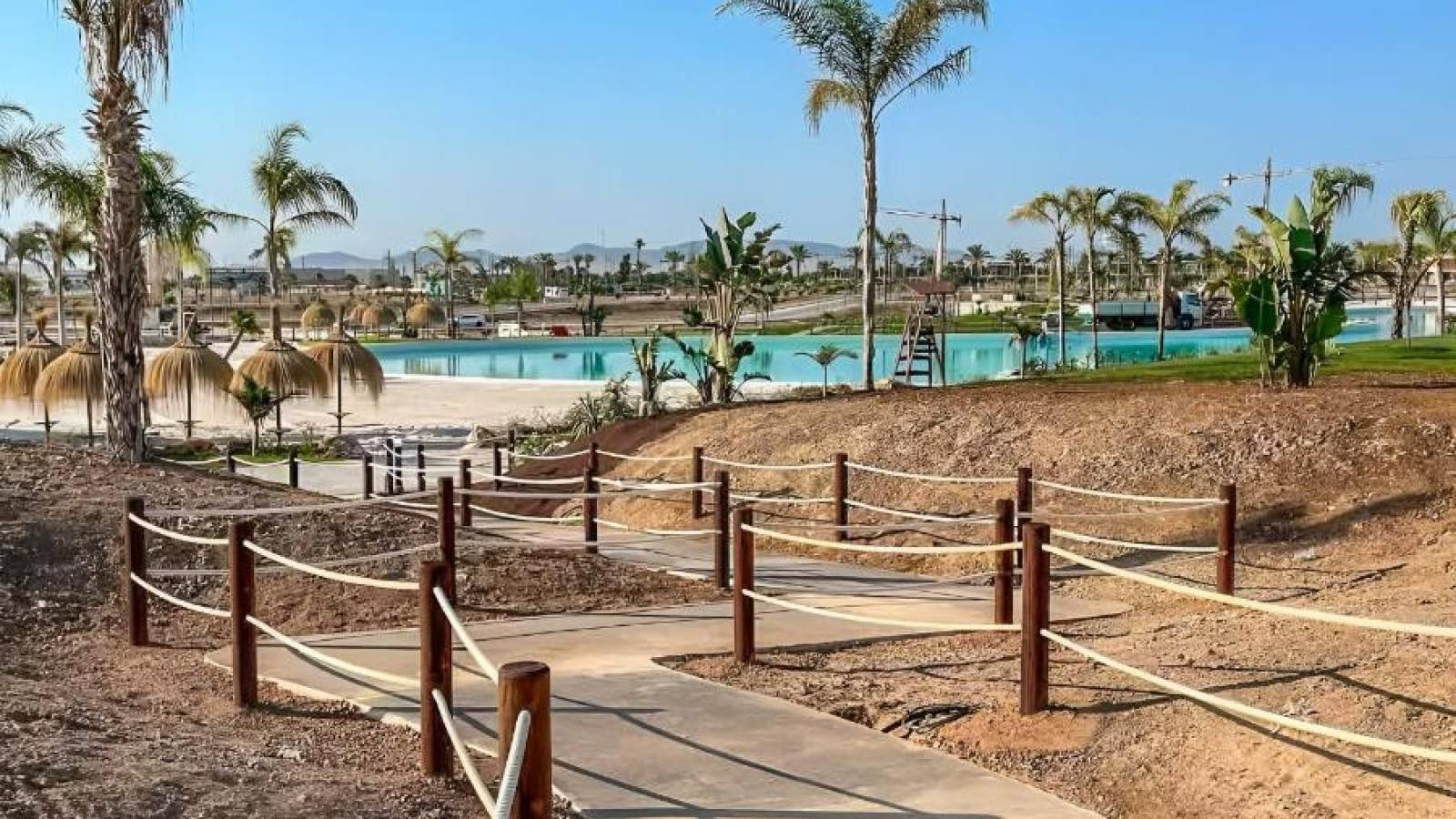 Nowy budynek - Villa - Los Alcazares