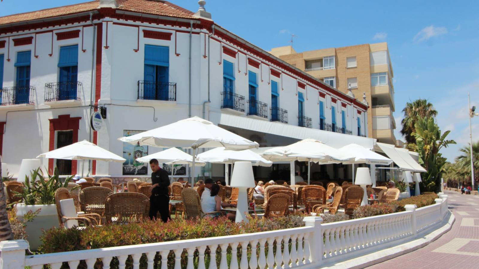 Nowy budynek - Villa - Los Alcazares