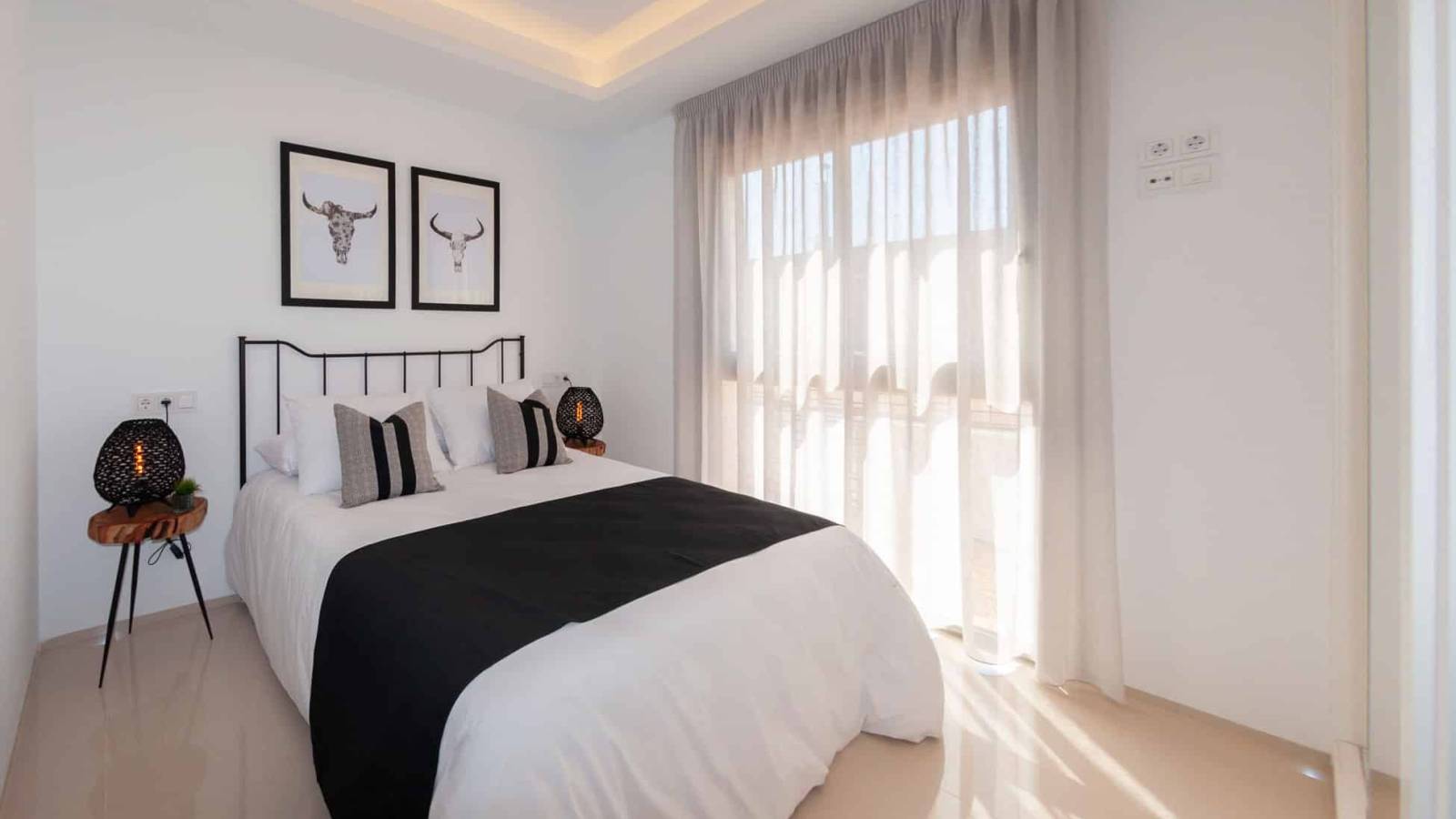 Nowy budynek - Villa - Los Alcazares