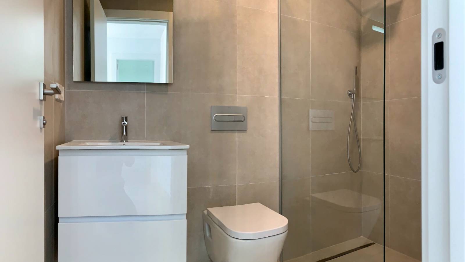 Nowy budynek - Villa - Los Alcazares