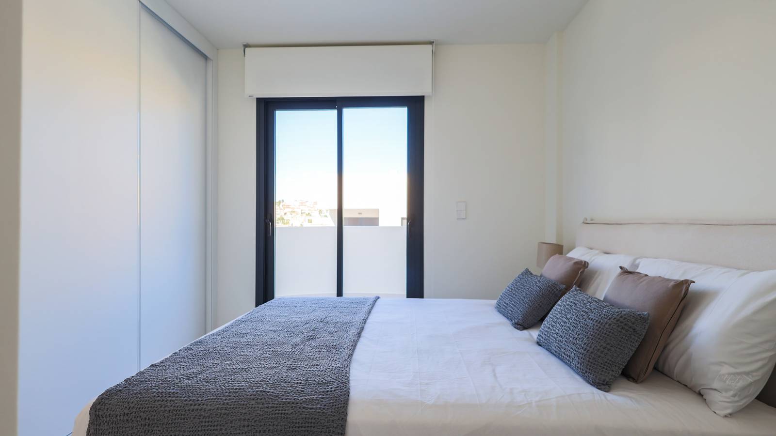 Nowy budynek - Villa - Orihuela Costa